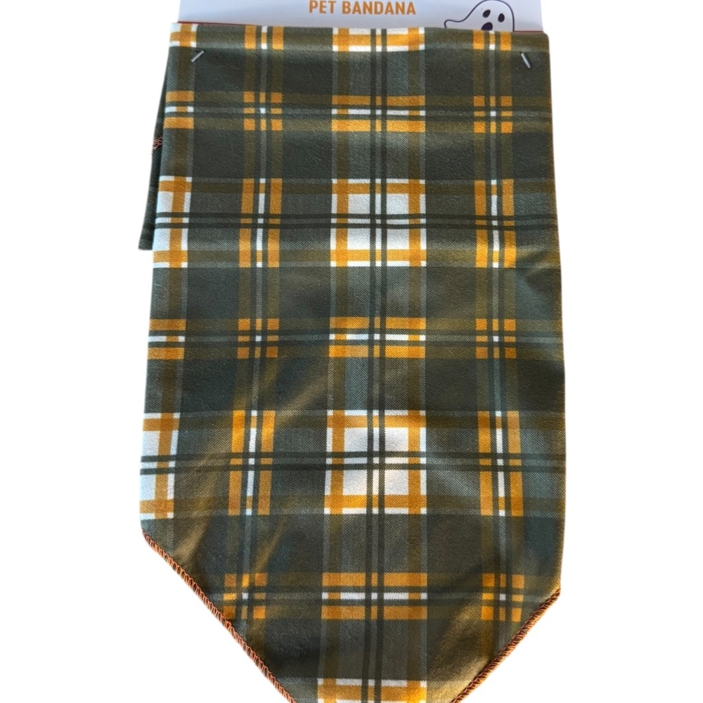 Pet bandana
